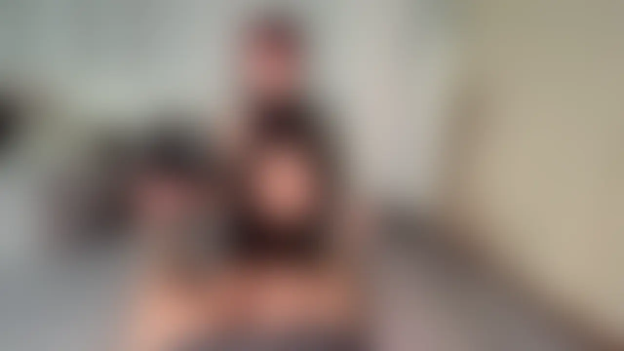 ◉Nカップギャル連続パイズリ抜き
Nカップ爆乳ギャルの連続パイズリ抜きです。
はじめてパイズリして行く男。2回連続で出しちゃう男
男たちは興奮しまくりです!! (2/2)