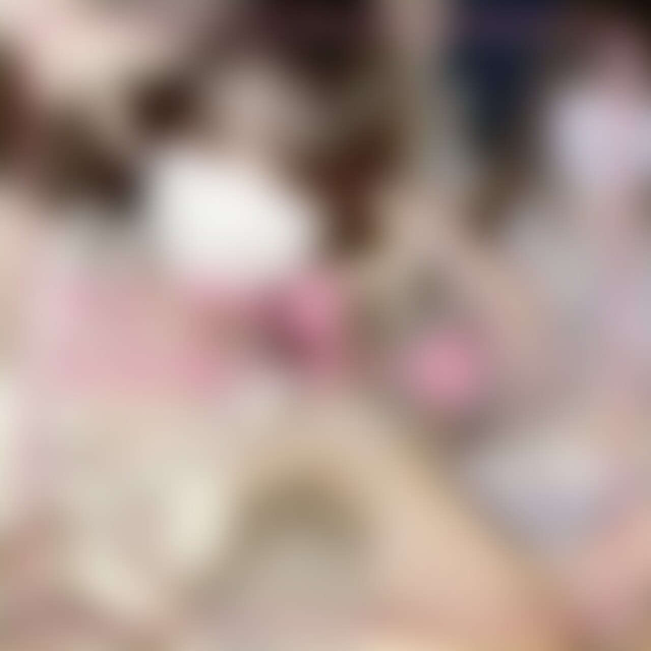 お待たせしました❣️
新作動画投稿しました〜╰(´︶`)╯♡
今回は露出度の高いエロセーラー服コスプレえちえちしたよ😆💕
カメラの前でオナニーさせられたんだけどずっと撮られてたから緊張しちゃって...
時間かかったけど本気でイッちゃった💦
その後はおちんちんおねだりして、最後は騎乗位で中出し💓
最近、騎乗位で射精してくれると嬉しくて私も一緒にイッちゃう🥰
すごく気持ちよかったな❣️
いつも見てくれてありがとう🥰リクエストやコメントも待ってるね💓
この動画が少しでも良いと思ったら、いいね💓いっぱいしてくれると嬉しいです🥺💕 (2/2)