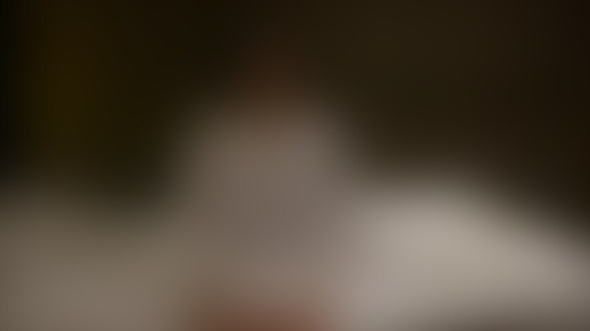 ころんの性感帯開発①
敏感なころんの身体をさらに開発するため
乳首、クリ、膣内を○○○していきます。
ブラが擦れるだけでムラッとするようなった
ころんは、順調に開発されてきているなと。
今回、固定が甘かったので
次はもっとガチガチに固定して責めていきたいですね。 (2/2)
