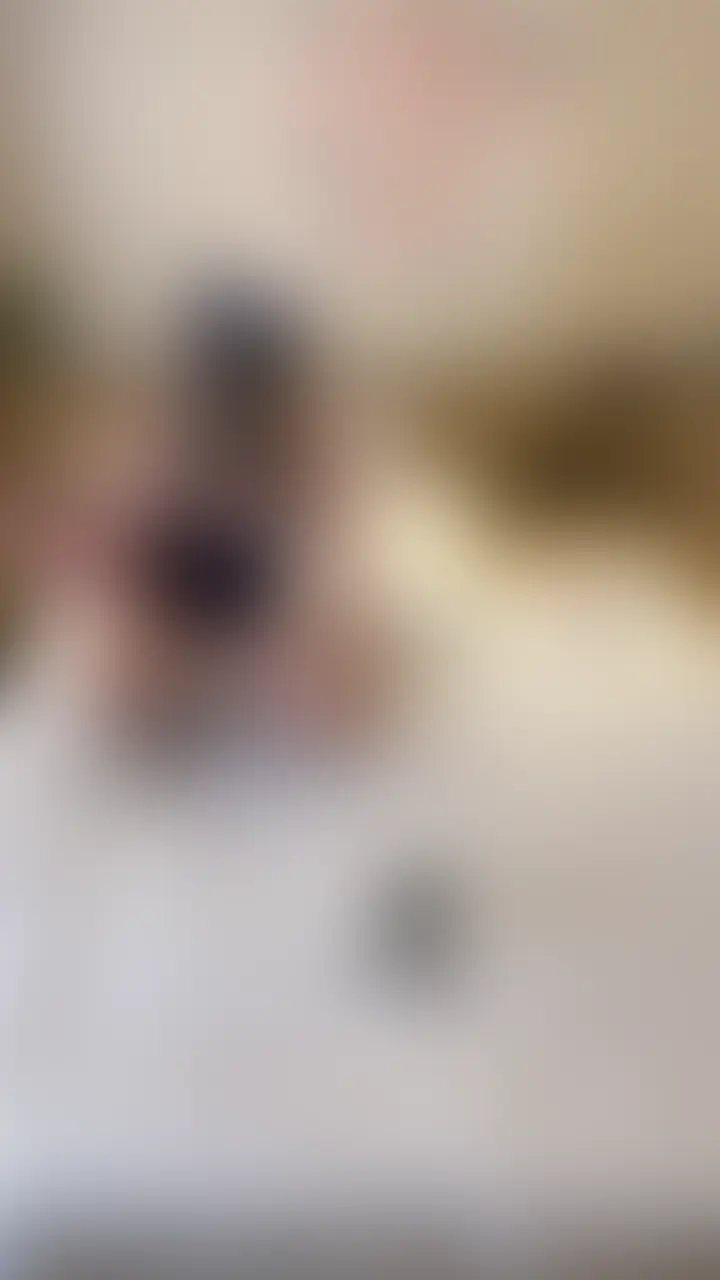 前回アップした動画の別アングルバージョンです💋
極太弾丸型ディルドでケツ穴オナニー💕 (2/2)