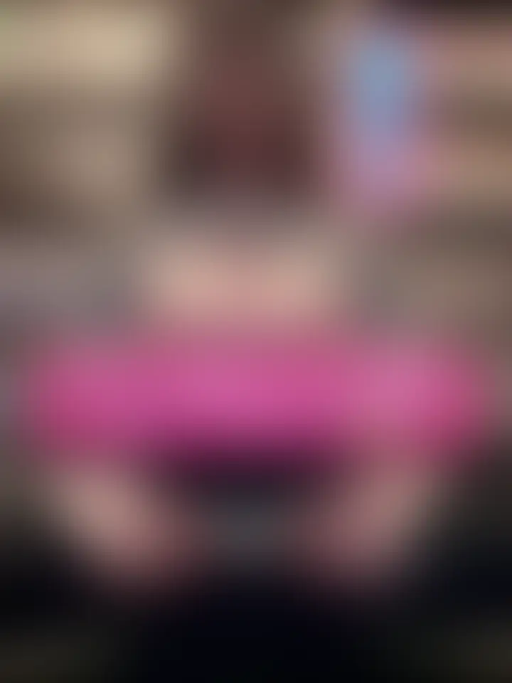 【顔出し】ネカフェで露出してたらそのまま本棚でちくびオナニーしちゃった🥺💓人の気配があったりしたのに本棚でイッちゃったの恥ずかしすぎる🥺

※何本か撮ったのをまとめて１本にしてます (2/2)