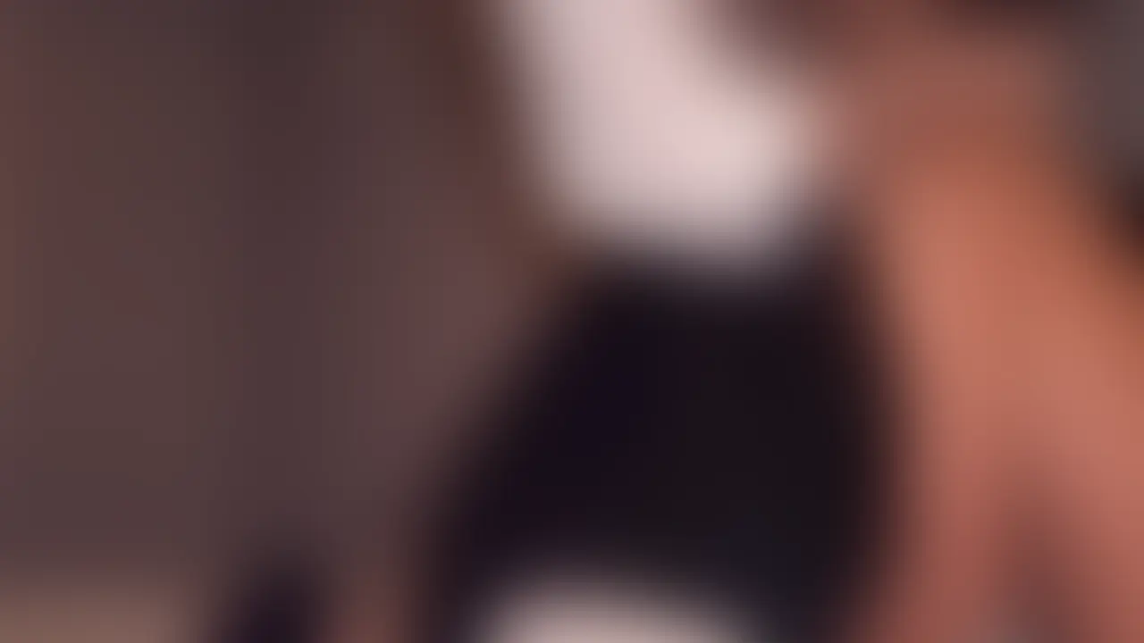 【本編】制服コスの金髪ギャルに首輪つけられ痴女られました

せっかくのハロウィンなのに彼氏が仕事を優先。その鬱憤を晴らしたいとのことで相談に乗っていたらこんなことになりました。

🔥開設記念キャンペーン！！🔥 
フォロー・いいね・コメント「🎃」で参加するだけで、 超レアすぎる“ほぼ修正なし”の生々しい限定画像を抽選でプレゼント！ 二度と手に入らないかもしれないこのチャンスを、 お見逃しなく！ (2/2)