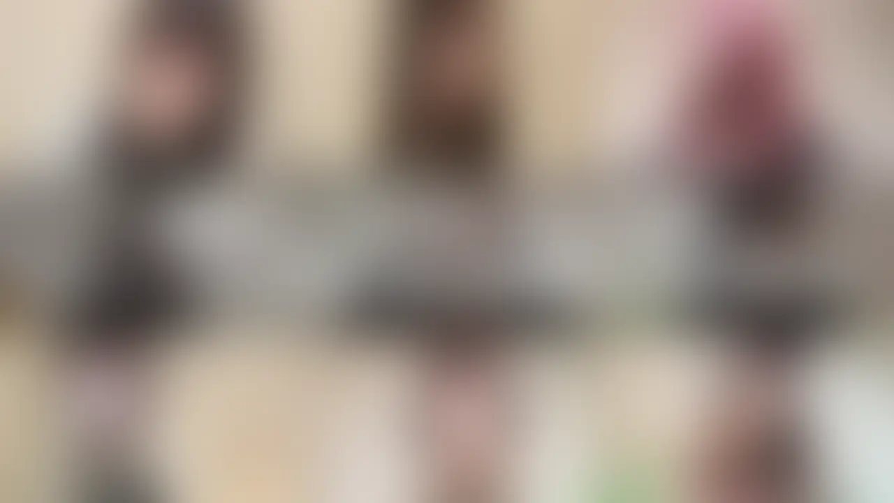愛嬌◎押しに弱い社長秘書 あざとい透けパン美尻を鷲掴み&股間押し付け
今回は、初めてモニターにお越しくださった女性です。
今回のお客様:千夏さん 26歳 社長秘書
なんと、社長秘書です。
そして渋谷区恵比寿在住…
まさにハイスペック女性。
秘書という肩書きだけで、僕はスケベな妄想をし、大きな期待を抱いてしまいました(笑)
━━━━━━━━━━━━━━━
【初回トレーニングコース概要】
・ストレッチ5種
・胸のトレーニング
・脚のトレーニング
・バランスボール
・スクワット
・マッサージ
━━━━━━━━━━━━━━━
男性が一度は憧れる社長秘書…
あざとさMAX・初トレーニング映像をぜひフルでお楽しみください!! (2/2)