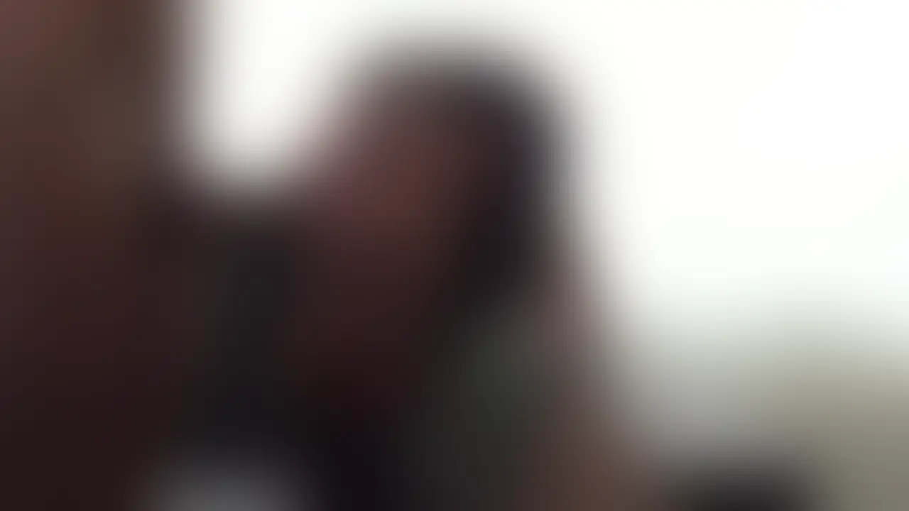 こちらは、全編ぼかしの入った動画です🥰
【匿名度S:絶対極秘!】Hカップ@二子玉川のマゾ人妻が無酸素で身体をバタつかせながら喉奥にチ●ポを欲しがるイラマごっくん
喉でチ●ポを感じたい💕
こんにちは、ど素人ポルノ@麗子です。
今回のAVごっこは
二子玉川のペットショップ🐕で働いている
お友達のFちゃんが健気に従順に
喉オナホ👄として唾液ダラダラに漏らしながら
イラマし続ける姿を臨場感たっぷりに
捉え続けた未公開映像です㊙️
本編はこちら🔻
https://myfans.jp/account/posts/6623bf8c-fc2f-4edd-8932-4aa14e948e52
ご主人の風俗通いが原因で別居中。
撮影に誘った当初は乗り気じゃなかったものの
事情が変わったようで…。
その時の「乱交」に参加してもらった際の
映像がこちらなんですけど…
https://myfans.jp/account/posts/7384d184-01e7-4efa-8829-f94626ec97c1
【匿名度S:絶対極秘!】Hカップ@二子玉川の早漏奥さんが潮吹き8Pごっくん乱交!
そしてこの動画は…
仁王立ちの男の前にひざまずき、ノーハンドで極太肉棒🍌を深く咥えているFちゃん、
セルフきょう制フェラの苦しさに胃液を吐き戻してしまいます。
思わず口から陰茎を離してしまいますが、
男に後頭部を押さえつけられると容赦ない喉奥ピストンをされてしまい
「うげげげ…」と声にならない音を発して口から大量の液体をこぼすのです。
後半は男がソファに座るスタイルで責め苦を続行されます。
男の脚で後頭部を固定されてのイラマにはたまらず顔をうっ血させて
目からは涙🥹、鼻腔からは鼻水💧、口からは胃液やヨダレ🤤を垂れ流すのでした…。 (2/2)