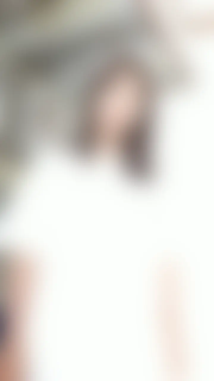 騎乗位の練習に付き合って貰いました。
A▽監督として、みんなに興奮してもらうには、まず自分自身が、興奮する画角を見つけることが大切です。。
今回は、ランダムで見つけた方に急遽付き合ってもらいました。
色んな騎乗位を見て、興奮するアングルを是非教えてください🍑 (2/2)