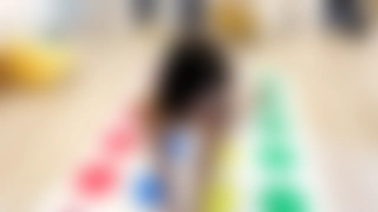 関西混浴倶楽部「りんの個人撮影。四つん這いで乳首ポロリしてる画像です。バックスタイルをいろんな角度から撮りました。この羞恥に耐えるのも修行です。」の投稿サムネイル