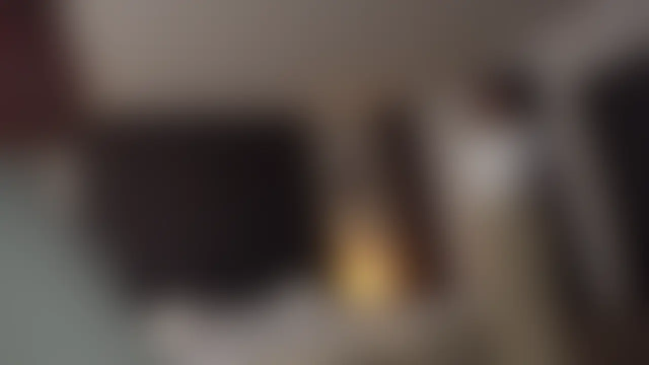 *動画では顔出ししています🥰
【匿名度AAA:完全匿名!】法律事務所パラリーガル@虎ノ門/人妻(27歳)/Gカップ巨乳/丁寧語遣いが癖になるシゴデキさん/美白しなやか柔軟恵体/敏感ギン勃ちマゾ乳首コリコリ摘み/ふんわり癒し笑顔で見つめられながらぷるんぷるん谷間に埋没/ぬるっと入って、ぎゅうっと締める名器パイ乙/谷間がザーメンで溢れ返るどぶどぶ挟射
谷間で精子を呑みこむパイズリ💕
こんにちは、ど素人ポルノ@麗子です。
今回のAVごっこは、
虎ノ門にある法律事務所で
弁護士秘書👩💼のお仕事をされている
お友達のHちゃんのえち動画🔞です。
平日の彼女は
法律用語が飛び交う所内で
テキパキしたサポートを担っていて
入所間もない弁護士先生からも
センパイ
なんて慕われる頼れる
まさにシゴデキレディです
でも実際のHちゃんは…
週末ランチで行くカフェ☕のメニューも
なかなか決められず、最終的に
私も一緒のでお願いします
がお決まりになってるほどの
優柔不断&妥協しまくりな
ダメダメちゃんだったりします
そんなHちゃんにバニーコス✨🐰で淫媚な
プレイに興じていただいたのが
こちらなんですけど…
https://myfans.jp/account/posts/a02ed851-f8c6-4647-8642-e3aa1f7fec97
【匿名度AAA:完全匿名!】法律事務所パラリーガル@虎ノ門/人妻27歳/Fカップ柔らか巨乳/丁寧語遣いが癖になるシゴデキさん/相談者に寄り添う優しい笑顔の裏で疼くドM本性/ねっとり濃厚ディープキスで我慢汁垂らすほど感度バグ/乳首コリコリ責め+クリ連打で即アクメ/奥までガン突き→敬語崩れまくりとろとろ痙攣イキ/残り汁まで丁寧にごっくんお掃除
今回そんなHちゃんには
柔らかおっぱい😍の
温かく弾力のある肉感が
チンポ🍌を優しく包み込んで
完全包囲の至福感が味わえる
全男性の夢!パイズリ挟射💦を
楽しんでいただきました✨
男と二人きりになるなりぶっきらぼうに
「早くオチ●ポちょうだいよ。私、時間ないんだよね」
と急かすHちゃん。
彼がゆっくり楽しむことを提案しますが
「今日、早く帰らないといけないの」
と引き下がりません。
そんな彼女ですが、
男のパンツを脱がして勃起した肉棒🍌を目の当たりにすると機嫌も良くなり
「舐めて欲しい!?」
と悪戯っぽく笑みを浮かべます。
ペニスを口に含むとノーハンドでジュッポジュッポと激しいストロークをお見舞い。
これには彼がタマらず「ヤバい」と洩らすと
「フェラで出してもいいんだよ」
と余裕の表情です🥰
男のリクエストでヨダレをローションがわりにしたパイズリ💗や
雄っぱいイジり🤏を炸裂させると、
クライマックスはHちゃんが仰向けになる馬乗りパイズリ。
ビンビンに怒張した陰茎🍌を白い双丘で挟んでしごけば
「いっぱい出して」
と舌👅を伸ばしてオネダリ💖
勢いよく発射された濃厚ザーメン💦はHちゃんの舌👅や口元👄に着弾、
指ですくって味わうとニッコリするのです💯 (2/2)