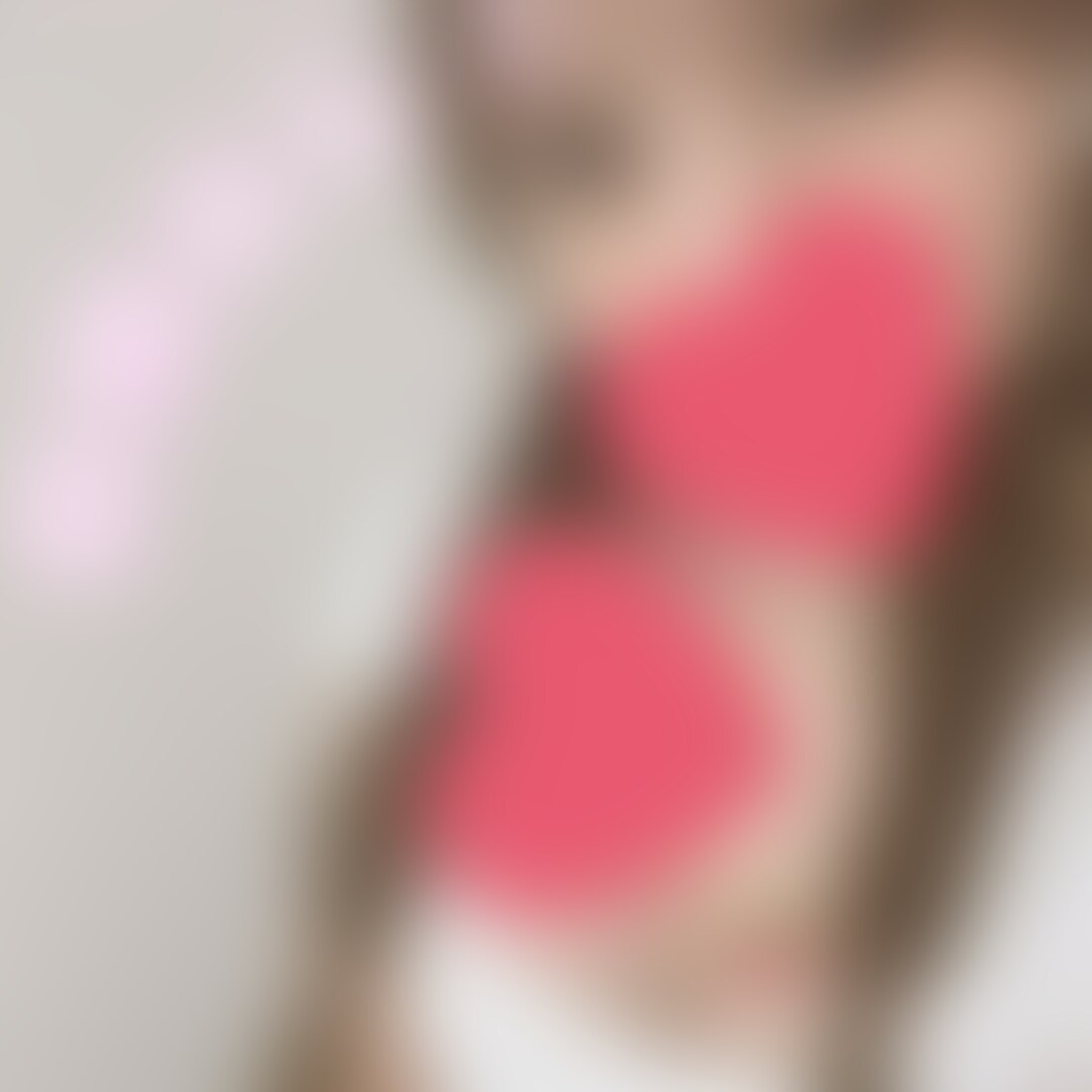 【初顔出しオナ♡】
ぱるる初顔出しオナだよ////
乳首は立っちゃうし、あそこはびちょびちょで大変でした😔
でも気持ちよかった♡
誰か一緒にしてくれる人いたらいいのになぁー
【SNSもやってます!】
X(Twitter)→ https://x.com/liveparuru?s=21&t=05WoxShCWRysYJbJyEnhOw
もし良かったらフォローしてね♡ (2/2)