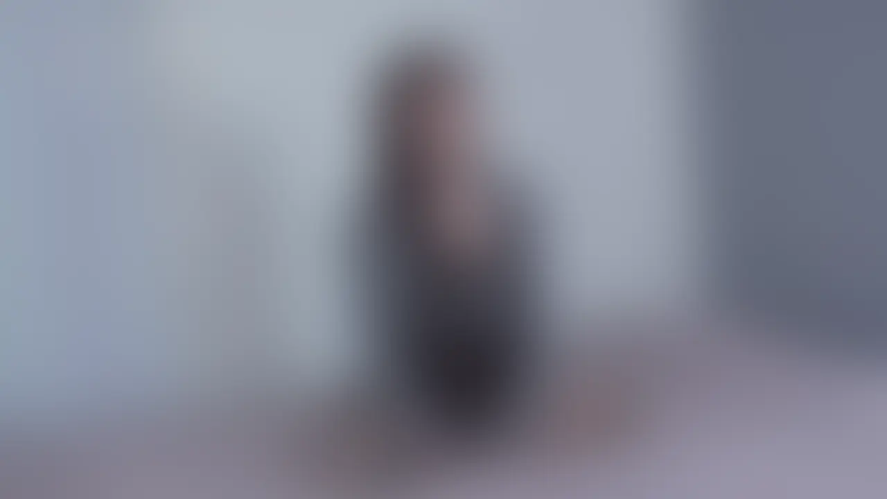 はじめまして「かのん」です
これからMyFansでも動画投稿していこうなぁーって思って、知り合いにお願いして動画の制作を依頼しました
今後は多分、こんなしっかり撮らないとは思いますが笑
今回はスチール撮影風景と本編で46分もの長編です笑
ちょっと長いかもしれないけど、この動画気に入ってるので
ぜひ見てもらえると嬉しいでーす
めっちゃ膣イキしました笑
DMでよかったらスチール撮影の時の写真欲しい人は言ってください
エロじゃない画像あげます笑
あ、買ってくださった人にあげます!笑
以上、かのんでしたー (2/2)