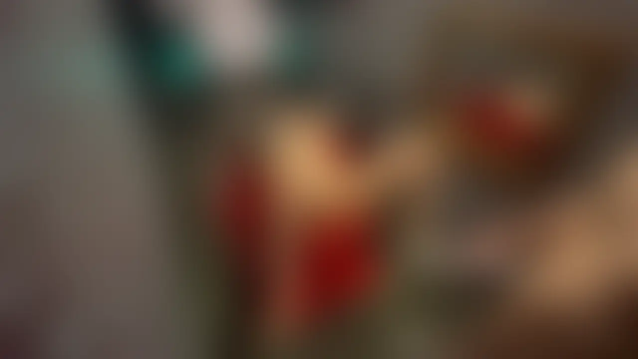 今回は待望のSM電マ責めになります❤️🔥
実はファンの皆さまから要望がたくさんあった電マ責め。
普通にありそうでなかった電マ責め動画を初公開となります!
行ったラブホがSM部屋だったので、器具をつかってえっちな体制で撮影しちゃいました!ひたすら電マで責め続け何回もイカせてあげました♡
そんなこんなでイッてる姿みてたら勿論ギンギンになってきたのでそのまま後ろから生ちんぽを突っ込んで激しく突いてあげたら激しく痙攣しながら絶頂へ🥰
そんなイきまくりのえっちな体をぜひご覧下さい👀
#電マ責め
#電マ
#個人撮影
#生ハメ
#SM
#バック
#美乳
#素人 (2/2)