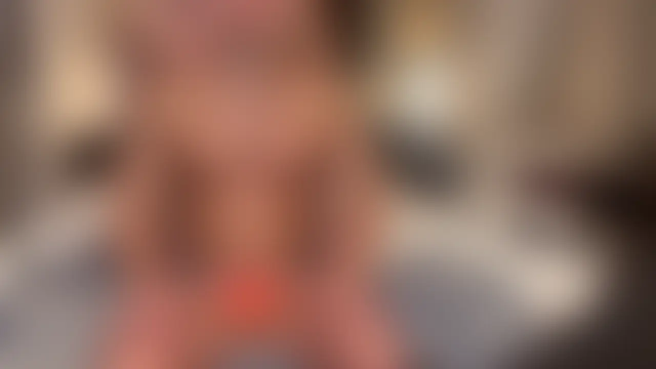 懇願した乳首責め、ガチムチ先輩にたっぷりこね回されて…ゴーグル越しに白目むいて、最後は奥に生ダネ全部注がれた後輩。。 sample 1
