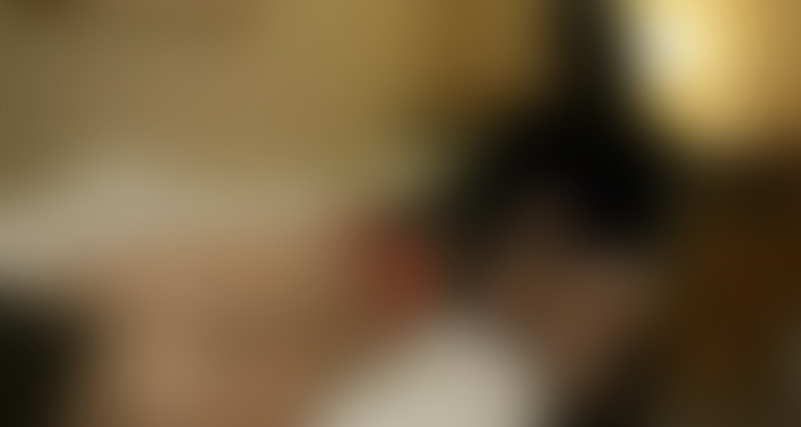 こんにちは！変態動画クリエイター(HDC)です！

もともと、性癖がドMでM活動をしておりました。変態動画クリエイターです。主にツイッターで活動しているので、よろしければご覧ください。

素人系の子が大好きで、主にナンパ・飲み屋等で一緒になれば
積極的に声をかけるように努めております。

「変態動画をクリエイトする！」をモットーにM男向けコンテンツを輩出して参ります！


本編はモザイク処理薄くしております。　　　新作、旧作がわかりにくくなっているため、新作の場合は頭に新作！という表記をしていきます！

今回のコンテンツですが、HDC Produce 超美脚美女　エリナ様のＭ男見下し　貢ぎ　罵倒　手コキ○○○です！

前回も好評だった黒髪ドS美女のエリナ様です！

見下した視線が本当に突き刺さるようでめちゃくちゃたまりません。

前は靴コキ○○○ですぐにいってしまいましたが、今回はめちゃくちゃお願いして特別に手コキでしごいていただけました！

M男から微妙に距離を取ってしごかれるあたりが本当にたまりません。

美脚を見せつけ、見下しながら無感情に手コキを続けてあっさりイカせるのは本当にたまりませんでした・・・。

20分間の内容となります！よろしくお願い申し上げます！


超絶な美女様です！

お楽しみください。

★素人編集になるため、画質等が少し悪い場合御座います。鋭意、改善して参ります。
★編集技術向上のため、モザイク処理の見直しを行い制作に取り組みましたが、至らぬ点はまだあると思いますが、それでも良いという方でご購入の程、よろしくお願い申し上げます。
★モザイク処理を施しております
★転載や無断使用等はお控えください。 (2/2)