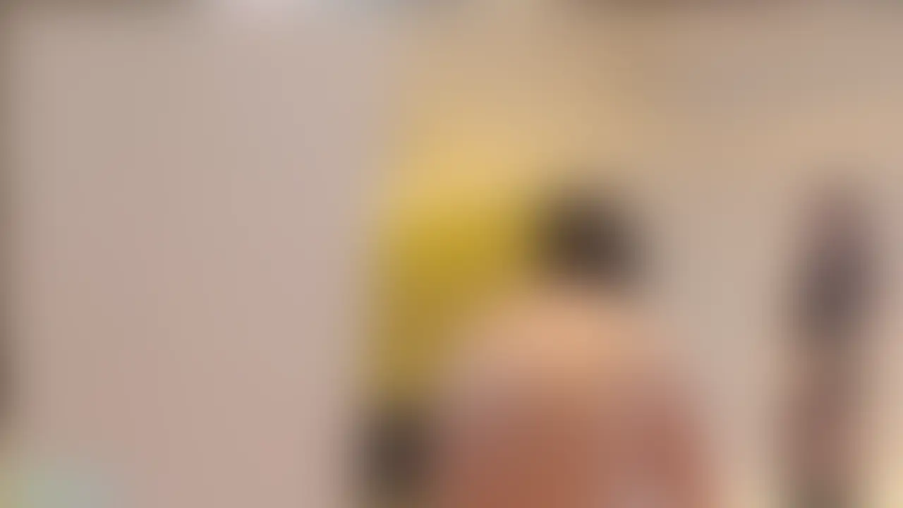 こんばんわ〜 いおりです🎵 M男のみんな一週間元気にしてた? 今回の動画は、キモデブM男くんを 顔面にいおりのおしりを押しつけたり 顔面騎乗位していじめたよ🎵 もがく姿は滑稽でかわいかったなw (2/2)
