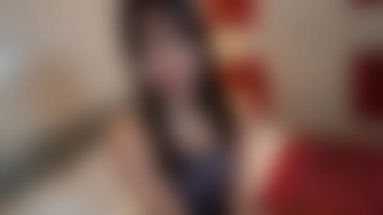 今日はれいがみんなのオナサポしちゃうね?💝
れいのおっぱいはHカップあるんだよ?🍑
アップで画面いっぱいに映してもらったからじっくり堪能してね💓
皆に見てもらうこと想像したら興奮してきて濡れてきちゃったよ💦
おまんこも見せちゃっておもちゃでズボズボしちゃう🥰
グショグショになったれいと一緒に気持ちよくなってね💕 (2/2)