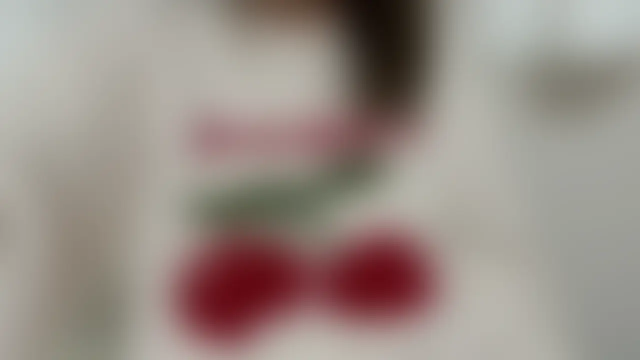 みゆきです🍑💕【premiumプラン限定㊙️】

《みゆきのリアルおうちハメ撮り日記③》

今回はムラムラして緊急🚨でカメラを回しちゃいました😳‼️
みんなにゆっくり喋りかける暇もなく、おちんちんに突撃🍑💨

エッチが始まるまでのやりとり、見てみてね☺️

いざ始まったら完全に理性が飛んじゃった💓💦

椅子に座ってもらって、みゆきが背面騎乗位で激しく動いちゃったよ🥺
家具を使ってエッチするって、日常で思い出せるしなんだか興奮する🫣💕

みんなはみゆきが背面騎乗位で攻めてるシーンと、バックで攻められてるシーン、どっちが好き？😚

コメントで教えて〜💓

※お知らせ📣
いいね、保存マーク、コメントを各10個以上してくれた方は、特典が進化します‼️
エロ写メ特典→➕3枚（計6枚）
通話特典→➕10分（計30分）

※対象の投稿は、自分の前回更新日から今回更新日まで🍑
●例→1月1日に更新して、特典を受けたい方は12月1日〜1月1日までの投稿にいいね、保存マーク、コメントを10個以上残してくださいっ💕 (2/2)
