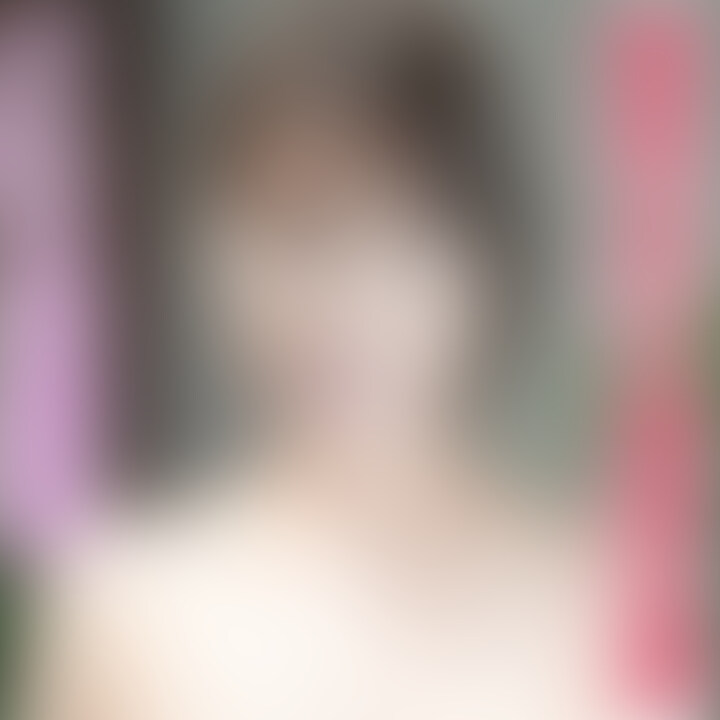 【再販売】初降臨！！、あの超人気AV単体女優さんが来てくれました！！中出し２回戦、完全顔出し『個人撮影』個撮完全オリジナル２４７人目

購入、ダウンロードは、お早めにお願い致します

初降臨！！

来てくれました

やっぱり、可愛いですね

A Vの世界で、勝ち抜いてきた単体女優さんって

やっぱり、違います

スペックが、全然違う

アイドルより、可愛いかも

と、個撮一、アイドルを脱がせている自分が言うのはヤバいかもですが

でも、レベルが、、、レベチってやつですよね

AVの単体女優さんって、ちょっとした芸能人よりも、全然可愛いです

彼女の場合は、一見、そういう風に見えないのが、さらに、本当に魅力です

ショートカット

Eカップ美乳

肌触り抜群の滑らかシルキースキン

人気タレント顔負けの可愛いオーラは、本当に素敵です

本当に、可愛すぎる

そして、気配り

話しやすさ

性格の良さは、ちょっと、圧倒されてしまいました

すぐに、ファンになってしまいました

究極の人気商売『AV単体女優』

女性が、全てをかけて勝負している世界で

きちんと結果を出した彼女は

そういう人気商売の厳しさの中で、洗練された何かを身につけたように見えました

中には、必要以上のプライドを見せてくる女優さんも多くいるのですが（中途半端な企画ものの女優さんとか、、、）

彼女には、そういうところは一切なし

ほんと、自然体

人気者になった理由が、すぐにわかりました

もちろん、ルックスは、折り紙付き

抜群に可愛くて、抜群のスタイル (2/2)