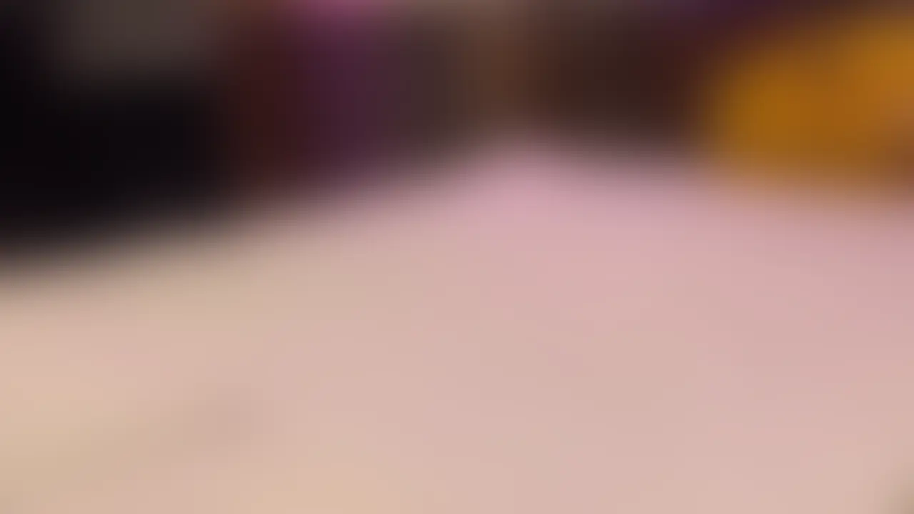 【顔出し】ケツ穴モロ感のイマドキ男子が当て掘りで潮吹きアナルSEX！ケツイキにガン掘られながら止まらない潮吹きがエ... sample 1