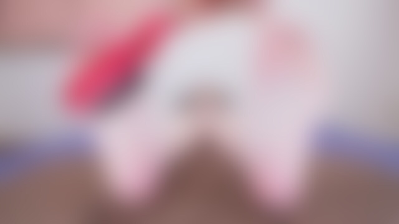 足裏屋と申します。
素人女性をSNSや街中で声をかけて出演してもらっています。
今回の女性は32歳の看護師SHIORIちゃんです。
今回の動画では足裏くすぐりを受けてもらいました!
看護師のSHIORIちゃんと病院で仲良くなり今回出演して頂きました!!
足裏をくすぐっていくと声を押し殺しつつも吐息でその反応を見せてくれます。
ローションくすぐりでは我慢できずに大きな声で笑い声を聞かせてくれました♪
*動画情報
時間:7分21秒
フレーム:1920×1080 FHD
ファイル形式:MP4
ビットレート:15M
*注意書き
・出演女性はすべて成人しております。
・この作品はオリジナル作品として販売することを目的として製作しています。
・作品はオリジナル作品であり第三者に提供、販売等の行為を行うことはいかなる場合も禁止します。
・無断販売、無断転用をした場合は法的処置をとらせていただき、損害賠償請求を致します。 (2/2)
