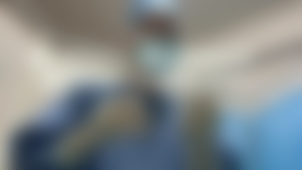 my fansはサンプルを別で登録出来ないため、
購入した動画にも最初にサンプル30秒が収録
されています。
朝比奈先生と七瀬ナースの手術着手コキ動画です。
購入すると朝比奈先生の顔のモザイクは消えます。
朝比奈先生はこの動画限定で、マスクを外して
唾液を垂らすシーンがあり、他の動画では
完全顔出しは予定していません。
手術用手袋装着シーン
乳首の診察
性器の診察(器具使用)
一人ずつの手コキ
二人で手コキ
ディルド手コキ(一人ずつ、二人で)
が収録されています。
ディルド手コキでは、色が違う手術用手袋を
使用しています🎵 (2/2)