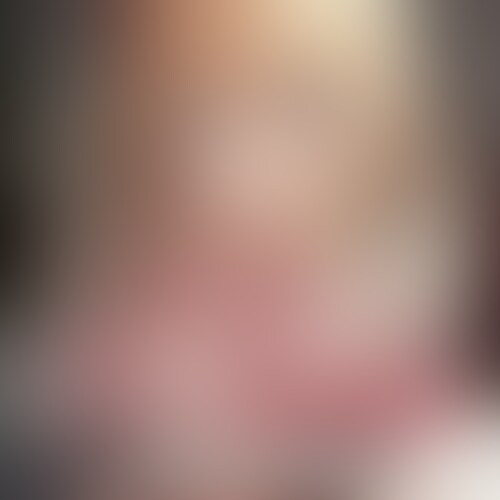二十歳になった○○○。
もう大人なのにママのおっぱいが忘れられない。
この日もママのおっぱいを吸いたいと催促。
ダメだと分かっていても、それを許してしまう甘やかしママ。
やがて勃起してしまう○○○のおちんぽ。それを知ったママは
「おっぱいちゅーちゅーおちんぽしこしこ」と
射精を促す言葉をいやらしく言い続ける。
○○○は両方のおっぱい交互にちゅーちゅー吸いながら
おちんぽをいじくり続け射精してしまう…!
※終始ママの優しい言葉責めで射精を促してくれます。
要所要所で赤ちゃん言葉で責め立てては
優しくおちんぽを刺激してくれます。
どんどん新作動画を公開していきます!
サンプルを気に入りましたら
「いいね!」「フォロー」「入部」をお願いします! (2/2)