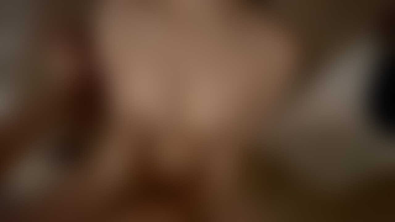ソファエッチ動画です。最後は激しめに責めてます。 (2/2)