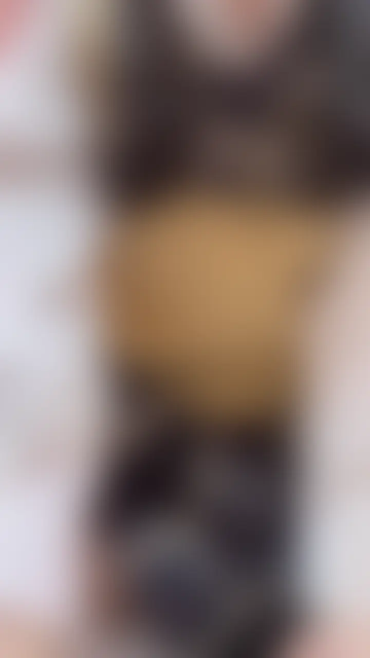 学校帰りの制服ガチクリオナニー
昨夜投稿した動画の近めバージョンです! (2/2)
