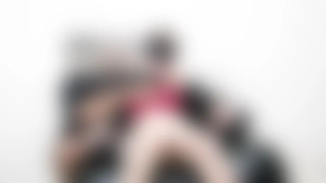 ビクビクが止まらない大学院生さん

動画時間：16分16秒
解像度：1920×1080 (2/2)