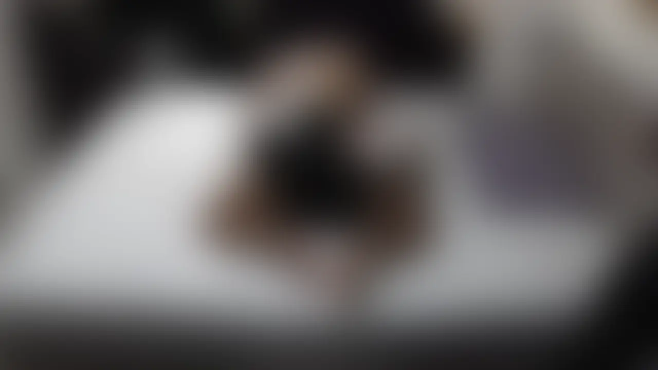 久しぶりに離れていた私たちが、ついに再会…。 sample 1