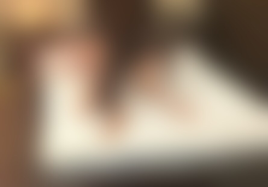 国際夫婦と無責任の生中出し子作り汗だくSEX🔥/
No responsibility in baby making SEX with an international cuckold couple🔥 (2/2)