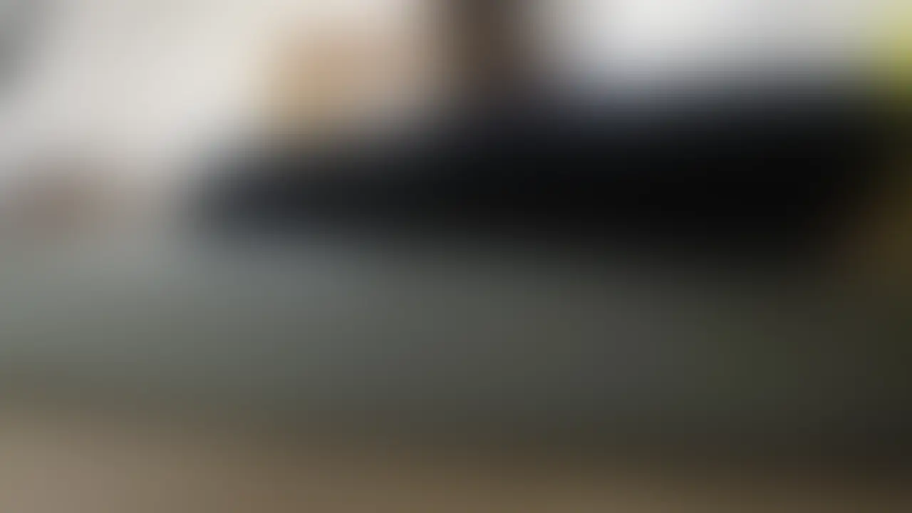 こちらは、全編ぼかしの入った動画です。 雰囲気をお楽しみください🥰
【匿名度AA:トップシークレット!】大学病院/言語聴覚士@新浦安/人妻(25歳)/164cm・高身長Eカップ/黒髪ショートボブ/優しげで清潔感のある清楚系妻/M男の弱点を心得た甘トロ系痴女/…のつもりが自身のマゾ性癖を刺激され次第に蕩けていく/甘く澄んだ声で囁きながらの耳元と首筋を優しくキス攻め/器用で正確な指使いによる甘く執拗な焦らし手コキ/高身長を活かした密着での柔乳圧迫と優しい乳首責め/騎乗位で優しく腰を振りながら次第に自分の快感に負けて身悶える情熱的ピストン/最後は優しく精液を搾り取るごっくんエゴマゾ宅ハメ撮影
素敵な人妻さん、デリバリーします 💕
こんにちは、ど素人ポルノ@麗子です。
今回のAVごっこは
新浦安の大学病院🏥で
言語聴覚士👩⚕️の
お仕事をされている
お友達のCちゃんのえち動画🔞です。
黒髪ショートボブに
可愛らしい笑顔の
164cmスレンダーな長身が際立つ
色白清楚系Eカップ美女さん💛
お仕事では、患者さんの言葉や
飲み込みを優しく丁寧にサポートする
プロフェッショナルな彼女 👩⚕️
でも実際の性癖は
プライベートでの
犯されたい願望を口にするほどの
超ドMさんです💗
ご本人曰く
エッチになると言葉も出せないくらい
びくびくッと全身痙攣しながら
喉奥を犯される快楽に溺れまくっちゃう…
そうです。
そんな清楚で優しいお仕事での彼女と
喉と声が奪われるドMギャップが
たまらなく愛おしいCちゃん💕
今回、そんなマゾ本性ながら
どんな相手の男性の性癖にも
バッチリ対応させちゃうCちゃんに
プレイしてもらったのは…
私のSNSに送られてきた
個性強めなエゴマゾ男性のお宅🏠に行ってもらって
彼のワガママ全開の性癖を
すべて叶えてもらっちゃうというあの企画です✨
中年おじさんから「制服とか用意したんですけれど着てもらったりできませんか」と
制服プレイをリクエストされて動揺するCちゃん😥
「俺、吹奏楽部🎷の先輩なんで、後輩でいいですか。…楽器はホルン」
「これラブレターなんですけれど、渡してほしいです」
「普通過ぎません!? もうちょっと甘えんぼなんですよ」
「俺、設定だと陸上部の彼女がいるんですよ」
「エッチが始まったら、後輩の設定は忘れないで」
「(雄っぱい)もっと噛んでください」
「ダメだよ。誰か来ちゃうよ」
細かすぎる設定とうるさい演技指導にゲンナリ😓しながらも、
厄介おじさんが性感帯をイジられるたびに敏感なリアクションを見せることから
Cちゃんの隠れていたSっ気が開花して…。 (2/2)