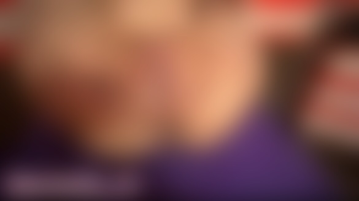 こちら【前戯編】動画になります！🎥
ガチガチで手足を固定して動かない状態にしたら、それだけでアワビが、ぱっくりと開いたので、即キリン舐め、舌を伸ばし、ただひたすらクンニでグチョグチョになるまで、舐め回す、、、ショート.ver
のち↓

以下、別プランになります👇
【前編】偽物まんこ(オナホ)を、本物まんこに入れて手マンしてみたら、、、？！ショート.ver
のち↓

【後編】ちんこにオナホを装着させて、本物のまんこにぶち込んでセックスしてみた、ダブルで、倍の気持ち良さ笑
抜いてはオナホでシコり、挿れてはマンコでズコり、女子も巨根になった最強オナホチンポにイキまくり、吹きまくり、、、ショート.ver
のち↓

【全編】男がオナニーで使うオナホをオチンコに装着して一緒に、最強オチンポで、本物マンコへぶち込んでみた。ロングver (2/2)