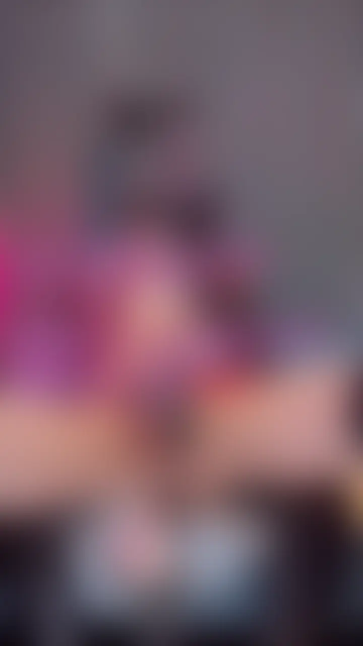デカちんぽを手コキしながら、
ペニバンディルド挿入…❤️
前立腺のイイところに当たりながら
ちんぽシコシコされるのって
絶対気持ちいいよね❤️❤️❤️
メス男子娼年ゆうき
X @yuuki_s0817
https://myfans.jp/yuuki_hentai67 (2/2)