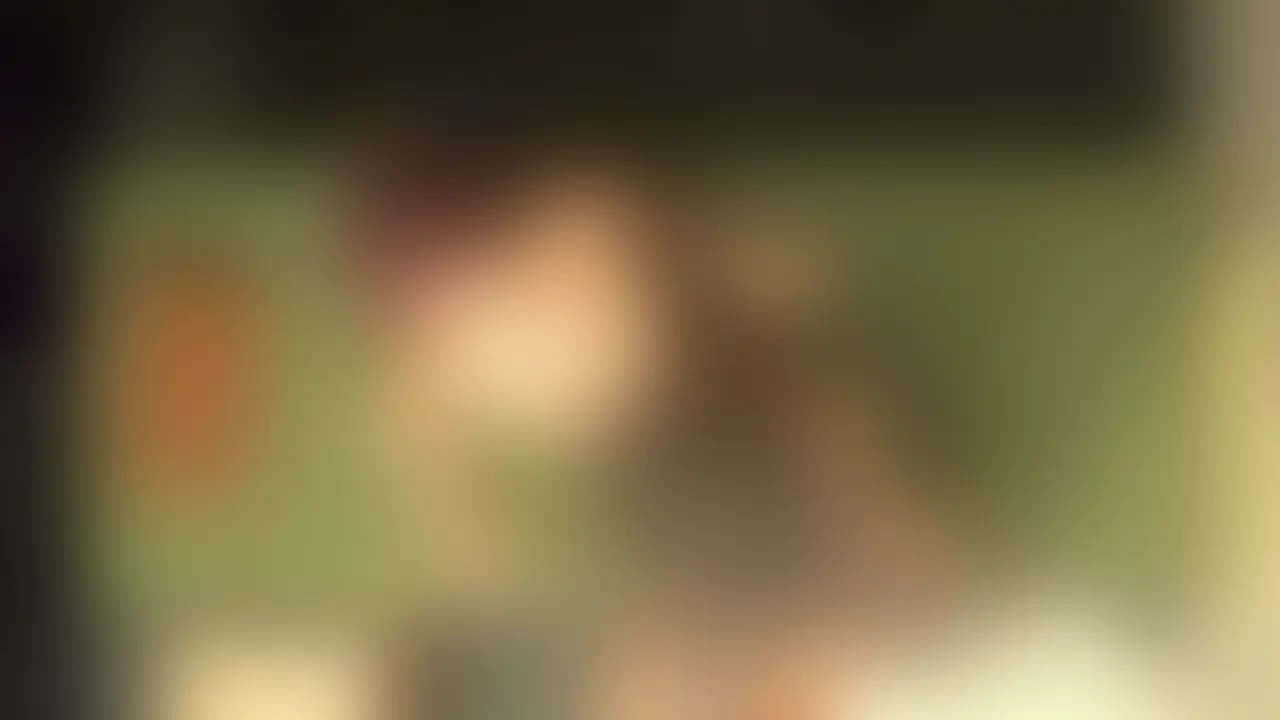 キモいんだよマジで！ガチギレ美女　罵声とは裏腹に漏れる喘ぎ声　圧巻美ボディをM字開脚させ正常位挿入

容姿◎・スタイル◎のハイスペックギャルに、
私は問診開始の段階ですでに股間は大きく膨らんでしまっていた。
本人バレ回避のためにサンプルでは顔をお見せできないのが非常に悔しい…
しかし、雰囲気から十分に滲み出ているのではないだろうか。

【お客様の情報】
年齢：20代前半
職業：アパレル店員
ルックス：美形、優しい
体型：　美巨乳
バスト：推定Dカップ
服装：グレーのタイトニットワンピ

私は彼女をベッドに座らせ、背後から彼女の胸をねっとりと可愛がった。
彼女の胸の柔らかさ・そして大きさ、その迫力は、画面越しでも十分に伝わっていると思う。
街中でも滅多にお目にかかれないレベルの美貌で、ここまで圧巻の美巨乳を持ち合わせた女性に巡り合う機会など奇跡に近い。
私はじっくりと時間をかけて、この奇跡の瞬間を味わった。
その間も彼女は「なんだこの整体師！」「なんなのこいつ！」…数々の暴言を吐いてくる。
しかし、私の指先の動きに身体をビクビクさせ、乳首は感じてしまっているのだ。
私は彼女の背後から正面に周り、彼女の脚を持ち上げた。
「もういい、早く帰らせて」と彼女も懸命に抵抗するが、私の股間はもう暴発寸前だ。
問診の段階からずっと勃起し続けてきた私が、ここで冷静になれるはずなどない。
彼女の紙パンティをずらし、ゆっくりと彼女に挿入した。
「本当にやだ！」悲鳴のような声を上げるが、とろとろに濡れているではないか。
私は暴れようとする彼女の脚を両腕で押さえ、彼女の奥までねじ込んだ。

※個人特定防止の為、お客様の顔は極力映らないように配慮しています。
※本作品はシチュエーション動画です。
※規約に違反する作品は販売しておりません。
※当院に来店のお客様は18歳以上である事を確認しております。
※転載、転売、二次利用、公開を固く禁じます。 (2/2)