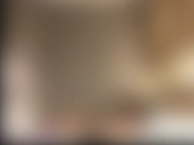 "本編はマスク着用で一部のみ顔出し、可愛い系美女のるるちゃんの手コキと足コキです。
可愛い系美女のるる様の乳首舐め手コキと素足コキ、、、、、最高です!
次回は靴コキと手コキ編となります。" (2/2)