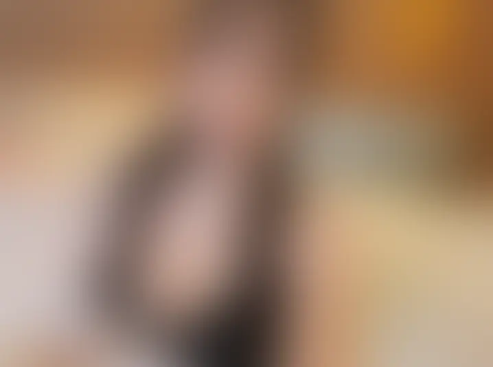 ⚪︎顔出し⚪︎
大好きな電マを1ヶ月ぶりに使ったら、気持ち良すぎて何回もイってしまった、、、^ᴗ ̫ ᴗ^
⚠︎サンプル動画ではモザイクかけてますが、本編では完全顔出しです
⚪︎Face Revealed⚪︎
I used my favorite vibrator for the first time in a month, and it felt so good I came multiple times...^ᴗ ̫ ᴗ^
⚠︎The sample video is blurred, but my face is fully visible in the full video. (2/2)