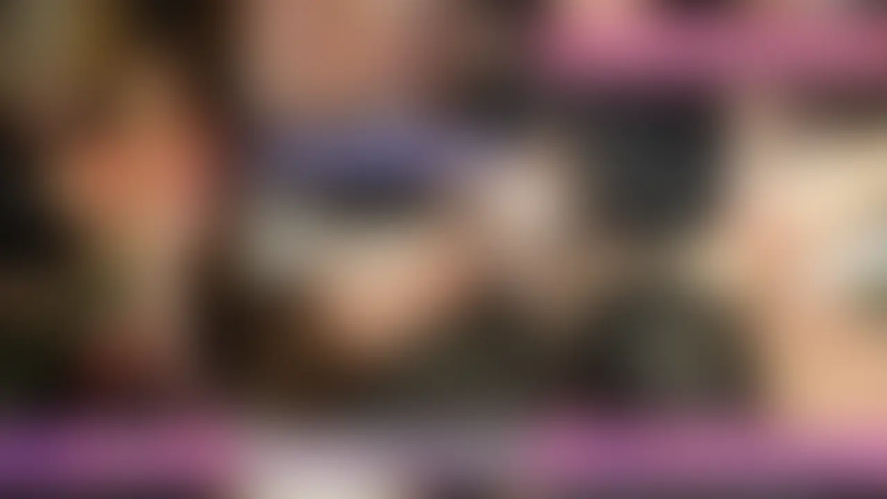 普段は、ナンパされてもついていかない子なのにエッチなセックスペット志願で誰にでもオ〇ンコさせちゃう子にしちゃいました。小柄な体形で性格はとても明るくてノリがよい子です。こんな子が毎月のように秘密の性体験をしています。ぜひ見てください。♀くるみさん(OL) (2/2)