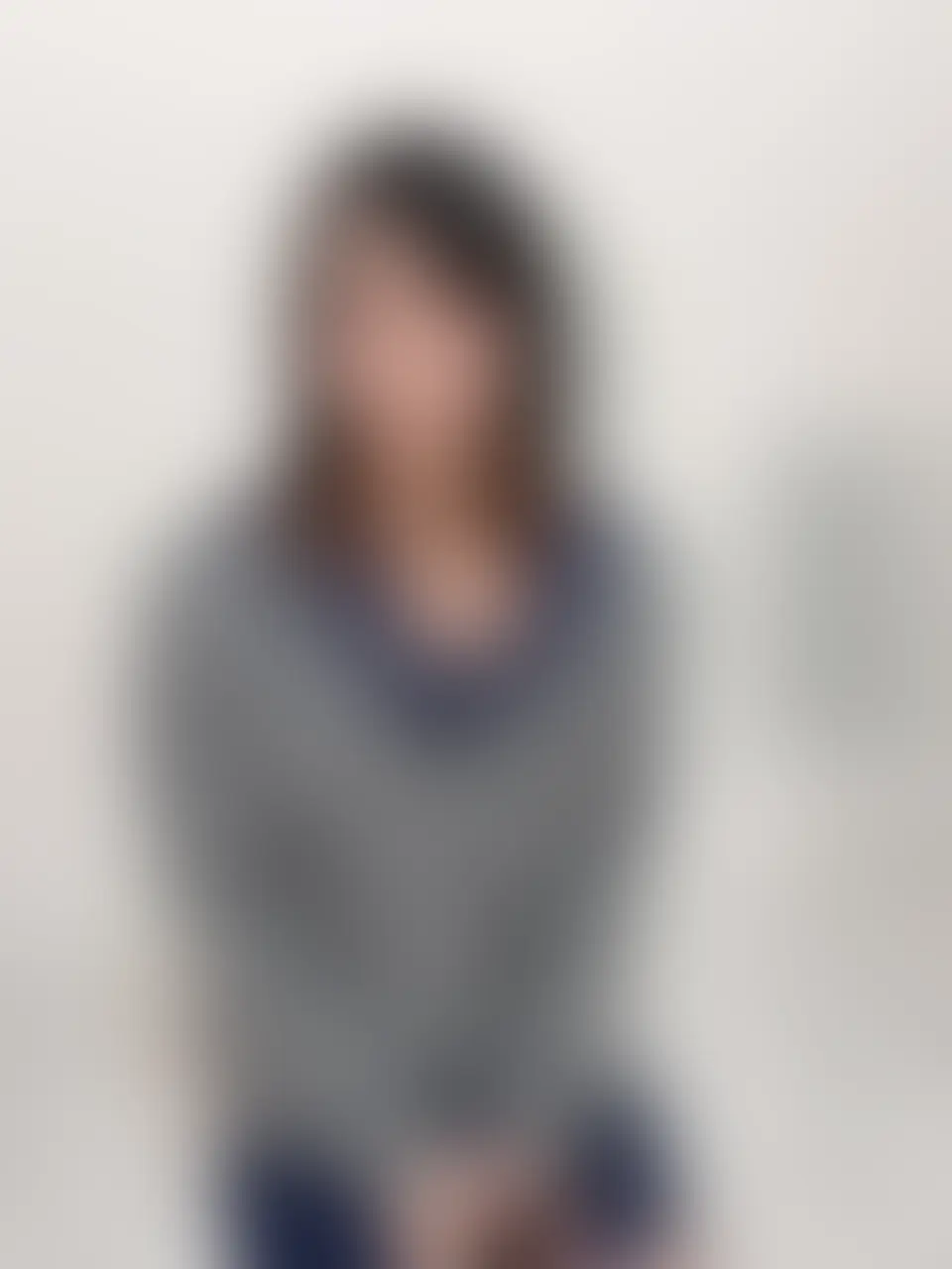 るいのはじめてのケツおな動画だよ🫣💜
1人えっちの様子を撮影するのはじめてで緊張しちゃったし、上手く撮れなくて難しかったぁ😢💕
でもでも、頑張って撮影したから、るいのえっちなところ見て欲しいな🫣💕 (2/2)