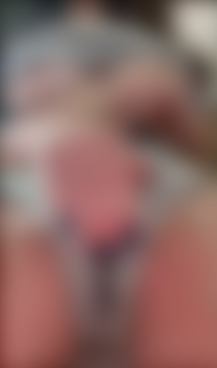 おまちかね!長編オナ動画💓
グレーのカルバンクラインショーツにシミがたっぷりえっちなお汁が染み渡っちゃいました🥺
また色々な角度からも撮影してみたよ。
パンツ越しだからイクときのヒクヒクもばっちり見えちゃってます🥺💗
頑張って撮影したのでみてね🤍期間限定なのでお早めに✨ (2/2)