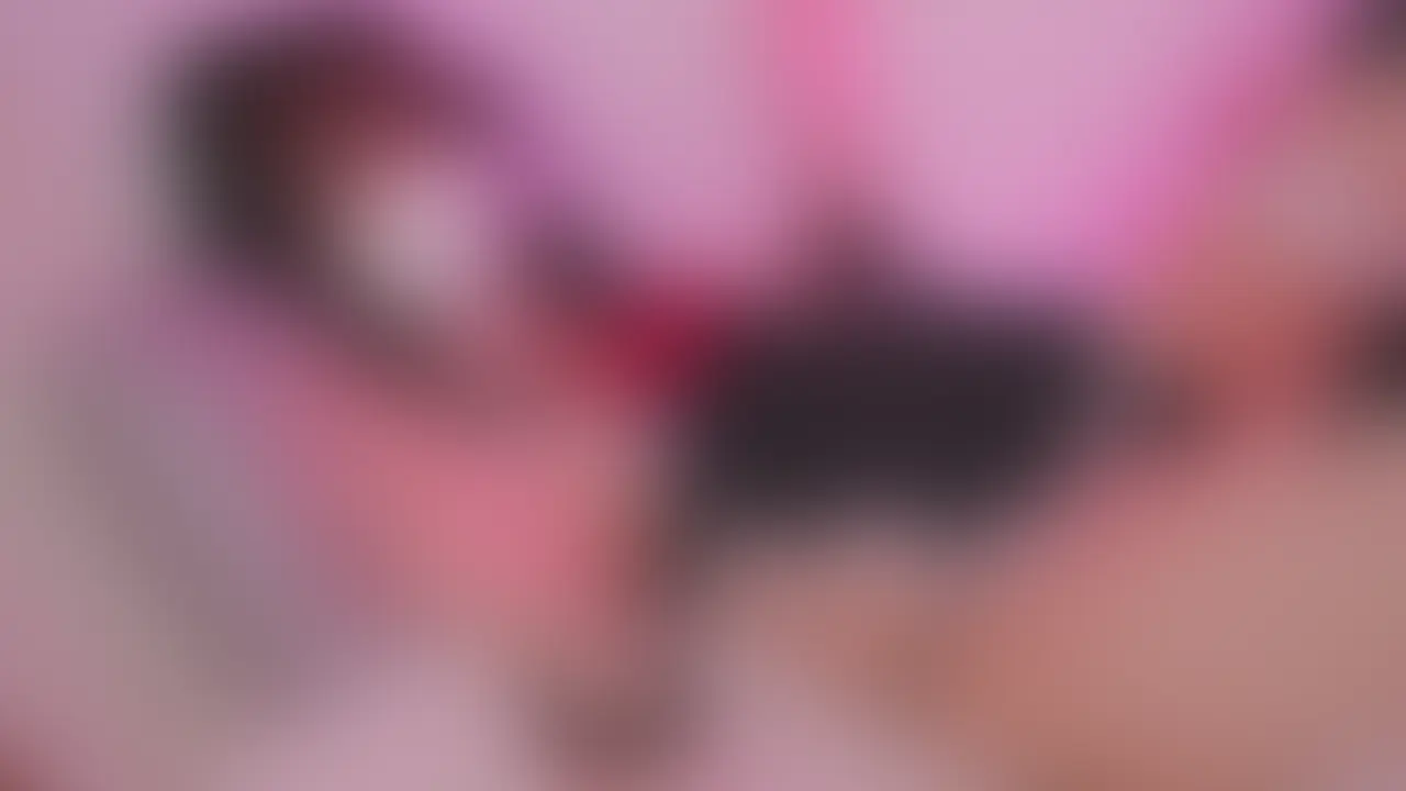 メイドコスでオナっちゃおう!
前回の続きです。久しぶりの薔薇ローターでクリオナしちゃいました。
恥ずかしいけど見てね! (2/2)