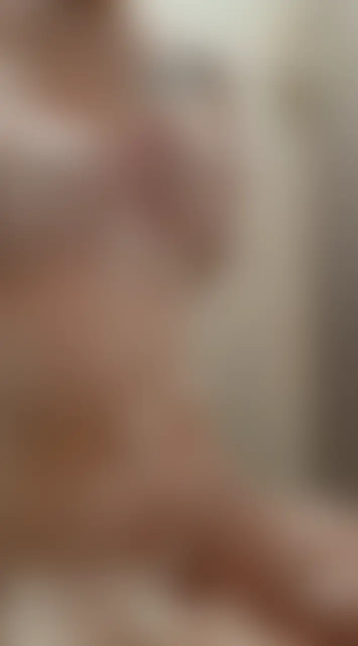 みゆきです🍑💕
今日の動画は、お風呂で体を洗う動画だよー🛁💓
泡🫧を沢山つけて、体を洗ってます🥰
オフ会ではみゆきと一緒にお風呂に入っていちゃいちゃ出来るから、これを生でも見れるよ😚
12月のオフ会でみゆきとお風呂で洗いっこしたい人はコメント欄に集まれ〜🫧🛁💕
※お知らせ📣
いいね、保存マーク、コメントを各10個以上してくれた方は、特典が進化します‼️
エロ写メ特典→➕3枚(計6枚)
通話特典→➕10分(計30分)
※対象の投稿は、自分の前回更新日から今回更新日まで🍑
●例→1月1日に更新して、特典を受けたい方は12月1日〜1月1日までの投稿にいいね、保存マーク、コメントを10個以上残してくださいっ💕 (2/2)