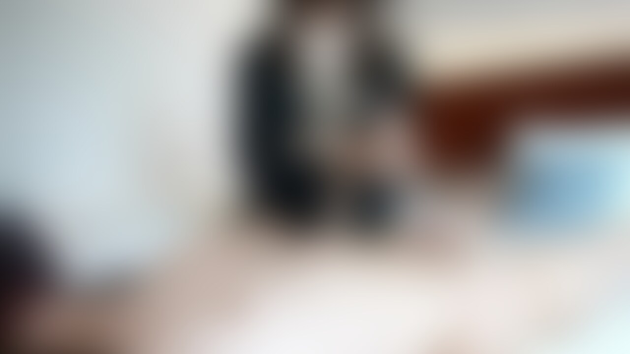 ずっとおちんちんずぶ濡れにしながら大きくしちゃって、そんなに私に触って欲しかったの？🤭 

イクイクイクって言ってたのにこんなに我慢できるね🖤

イッちゃいそうになったら休憩出来ると思った？😎
イカせないし休憩もさせないよ💖 (2/2)