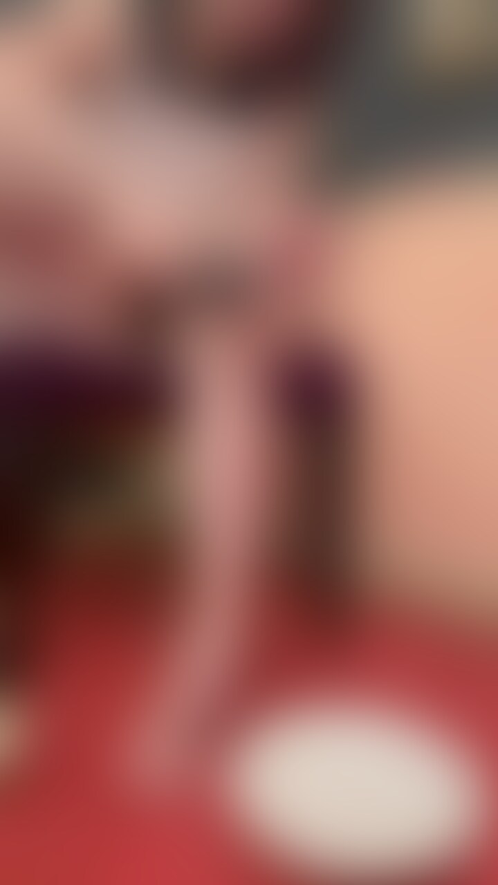 角質削りたべさせ💗
角質フェチは見てね🥰 (2/2)