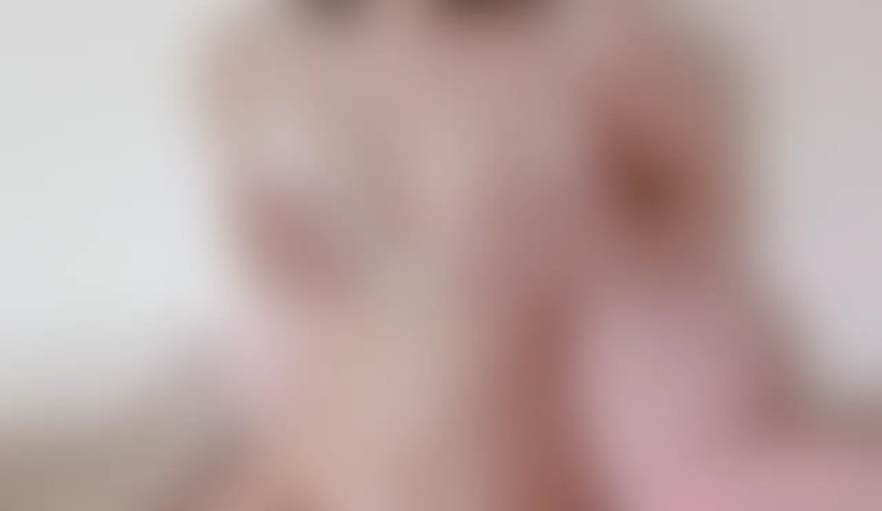 TENGAEGG本気乳首オナニー♡
フォロワーさんにTENGAEGG欲しリスから2つ送ってもらったので初めてやってみたらやばかったです、、
本気で感じちゃってるところ、恥ずかしいけど見られたら興奮します、！！ (2/2)