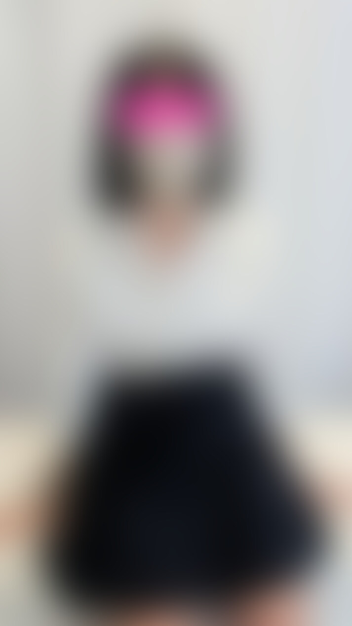 胸ポケにしまったスマホで至近距離で撮影したものです。 (2/2)