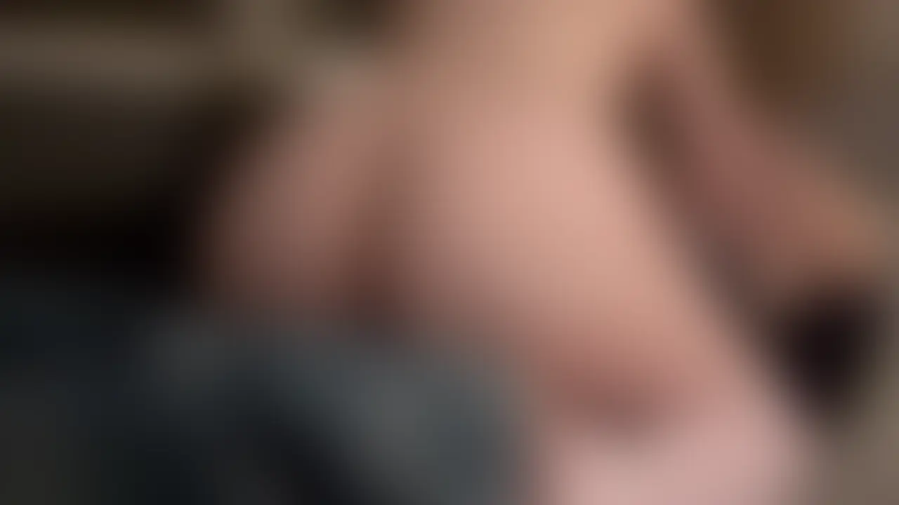 共通の友達が泊まりに来た次の日は、友達が帰った後にいつもこうやってセックスしてる。 (2/2)