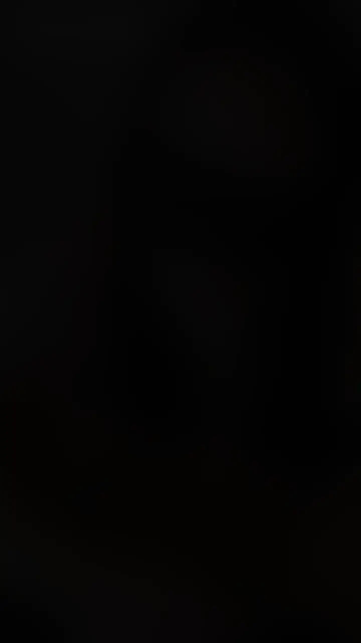 【ご奉仕射精シリーズ】
■射精回数：2回（口内射精 / 精子手コキ）

むち妻による、手コキ・フェラチオのテクニック実演講座です。

「まず舐めまーす」
「次手コキしまーす」
「先っちょを攻めていきます」
「ギンギンです」

という、もはや講座とは名ばかりの、むち妻による “ざっくり実況ご奉仕” です笑
躊躇なく喉奥まで咥えたり、トルネード手コキやジュポジュポと大音量を響かせる下品フェラなど、むち妻のテクニックを余すことなく開放してくれました。

散々焦らされた末に、ようやく大きく開けたおクチにドロッと射精（21:12）

そのまま口内の精子をちんちんに垂らして、
「もう一回出そうなので、もう一回しまーす」の無邪気な掛け声で2発目開始！
ドロドロ精子ローション手コキで2回目の射精（24:35）

いつもよりくだけた雰囲気のプレイです。 (2/2)