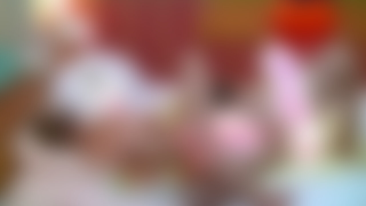 おっぱい祭りと言えばやはり巨乳の白ギャルちゃん!!
今回は卑猥な身体が自慢の白ギャルちゃんとのプライベート生交尾の記録で最初はラブホで服を脱ぎシャワー
を浴びるシーンから始まり!
サンプルでもそれが見られますが白ギャルちゃんの身体がいかに卑猥か判るかと思いますwww
そしてベットに移動し!
今回は夏が終わってから撮影したので白ギャルって言うより黒ギャルって感じです
日焼けした姿も卑猥で良いですね
美しいい顔の美女が自分のチンポをご奉仕する姿は最高です
そしてゴムなど一切付けず交尾開始!!
白ギャルちゃんとは必ず生交尾中出しが決まりなのですwww
僕のチンポで突かれるたびに揺れる美乳が最高です!
こんな美女の綺麗なオマンコに生で出入りできるっと思うだけで先から我慢汁がドロドロでちゃいます♪
そしてお待ちかねの種付け目的の中出し!
中出し直前に「○○○できても知らないよ!www」などと無責任なセリフを言って中出し射精!
動画では中出し開始10秒前から中出しカウントダウン表示も!
是非白ギャルちゃんが超嫌そうにしながらも僕に性欲のはけ口にされてしまう姿をご堪能ください (2/2)