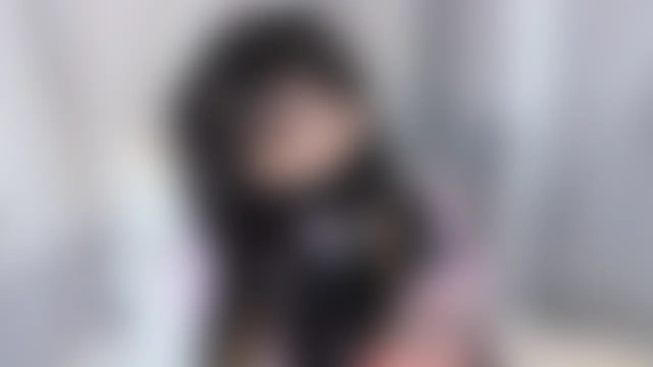 【✨金欠P活女子が即堕ち✨】P活地雷系らぶ様♡キモおぢの絶倫チンポで即堕ちわからせ【個人撮影】

ナマイキなP活地雷系女子が、おじさんのテクニックでメロメロにされちゃう実録風映像💕
最初は舐め腐った態度だったのに、追加料金につられて行為をエスカレートさせるうち、快感に負けてプライド崩壊！
「ざこちんぽ」って馬鹿にしてたのに、最後はヨダレまみれでイカされちゃうギャップが最高です✨

💖解像度:1920×1080（HD動画）

🍓内容🍓
「もっとキモいオジが来るかと思ったけど、まぁ、セーフかなw あんた、今日の面接、合格ってことにしてあげる♡」
「ひ、ゃあっ♡ ちょ、ちくびと、おまんこ、いっしょにされたら…すぐ、変になっちゃう…♡」
「…オナニーでしか使い道のない、ざこちんぽの、くせに…やるじゃん…オモチャより…きもちぃ…」

-続きは本編で💖

☆-☆-☆-☆-☆-☆-☆-☆-☆-☆-☆-
コンテンツは全て無断転載・二次利用は禁止となっております。
配信映像・スクショ等の転載を発見次第、法的処置、通報致します。
※配信内の登場人物は成人しています。
※配信内の動画はすべてシチュエーションです、実際の職業や人物、作品とは関係ありません。 (2/2)