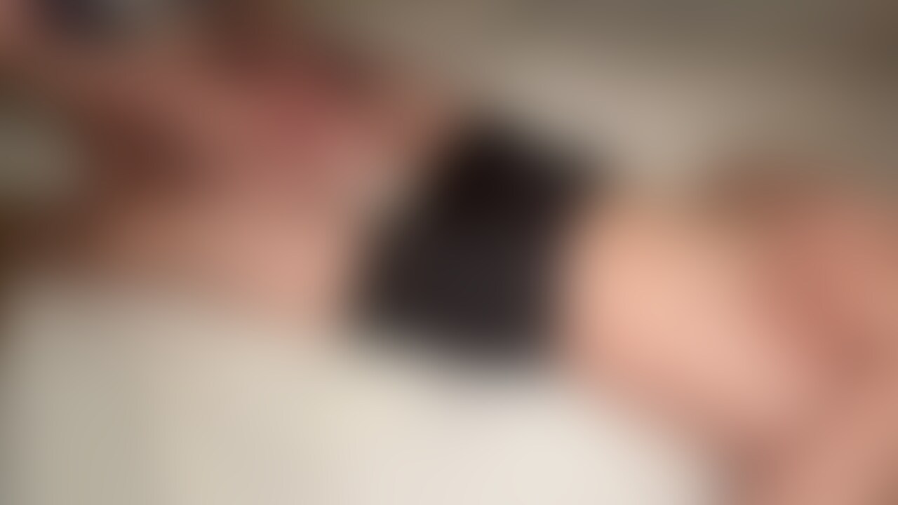 【インフルエンサーパイズリ】
レジェンドの翠ひすいちゃんの、パイズリ撮影をしてみた。
めちゃくちゃ関西版がエロくて最高!!
いつか、僕も撮影してみたいパイズリされたーい🎵 笑 (2/2)