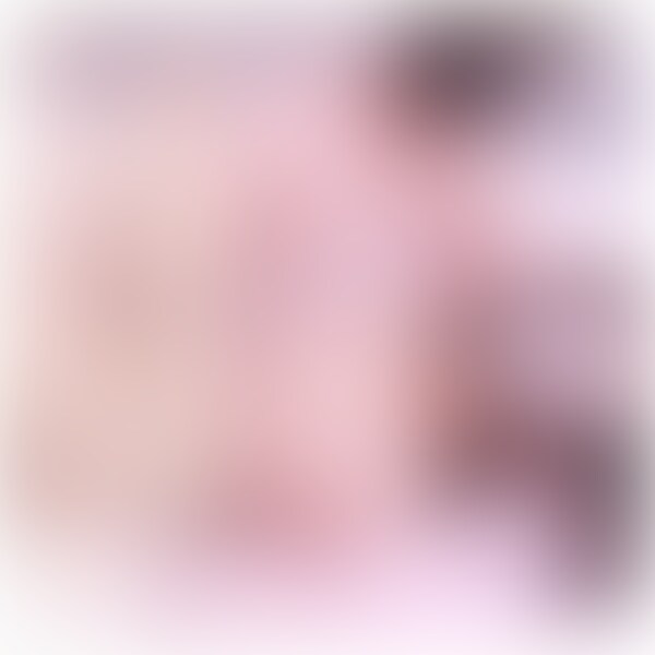 パジャマを着たよみちゃんにローターを仕込んでフェラチオさせちゃう👅
そのままお部屋でまったりいちゃらぶSEX♡♡
最後は大しゅきホールドで大量中出し💦 (2/2)